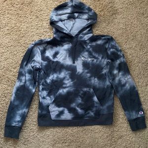 Tie dye champion cropped hoodie